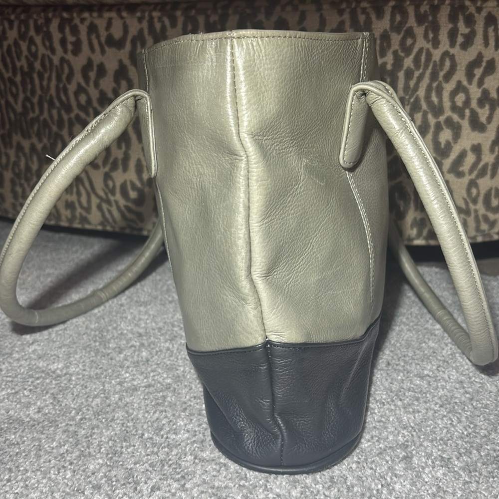 Ameri-Leather Gray & Black Elegant Two-Tone Leath… - image 7